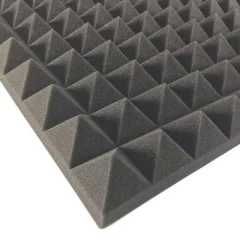 Piramide plaat 195x115x5 cm nop 5x5x3 cm